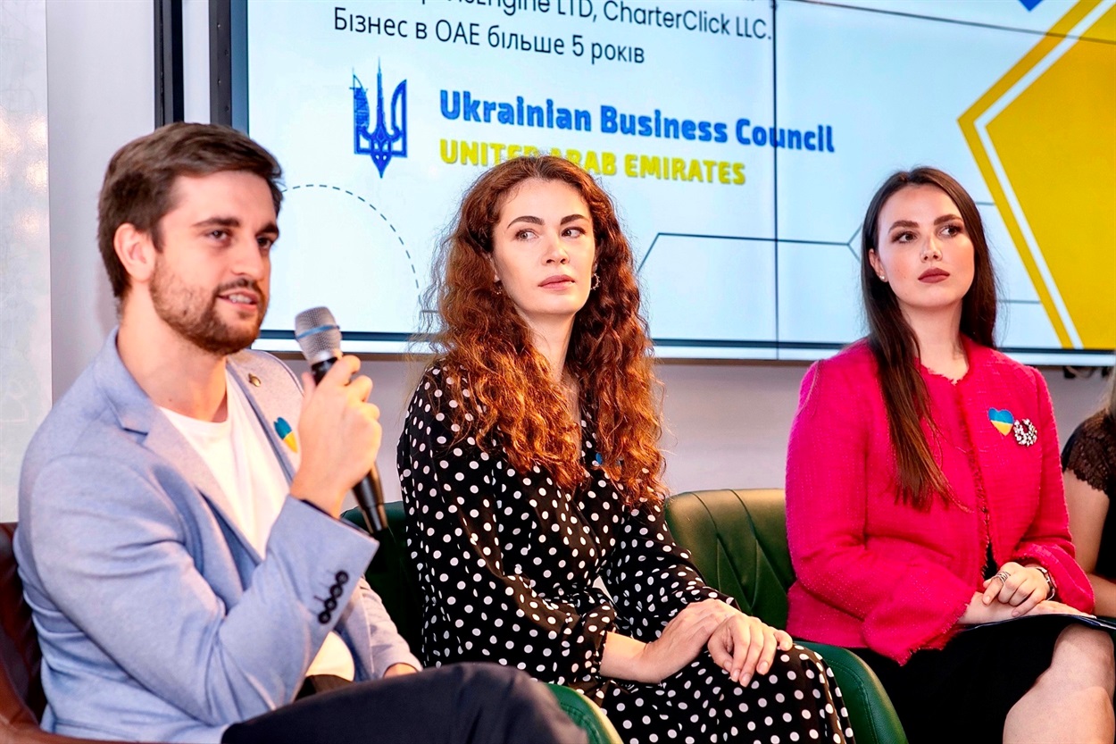Нік Дорошенко, Віолетта Лозюк, Олена Широкова