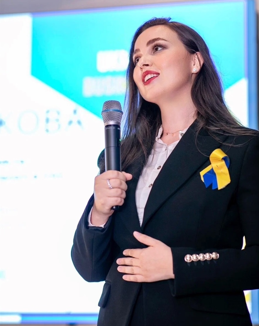 Олена Широкова